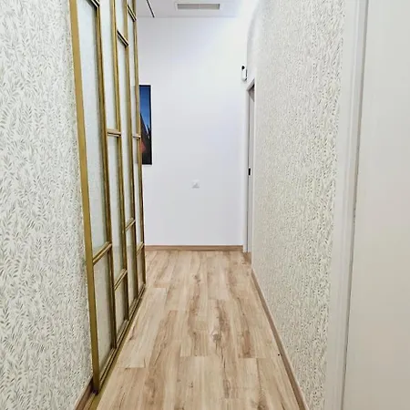 Gran Ideal Grupos Muy Cerca Barcelona Apartment *