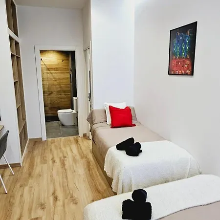 Apartment Gran Ideal Grupos Muy Cerca Barcelona Badalona