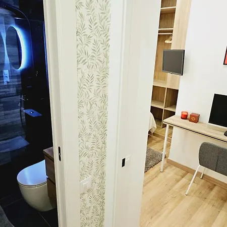 Gran Ideal Grupos Muy Cerca Barcelona Apartment Badalona